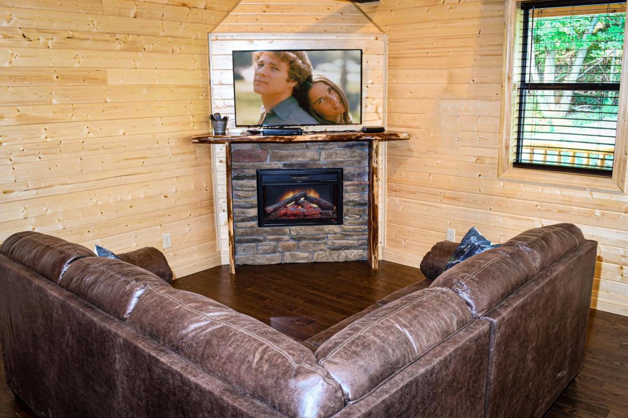 Вилла Gatlinburg - Honeymoon Hideaway Экстерьер фото