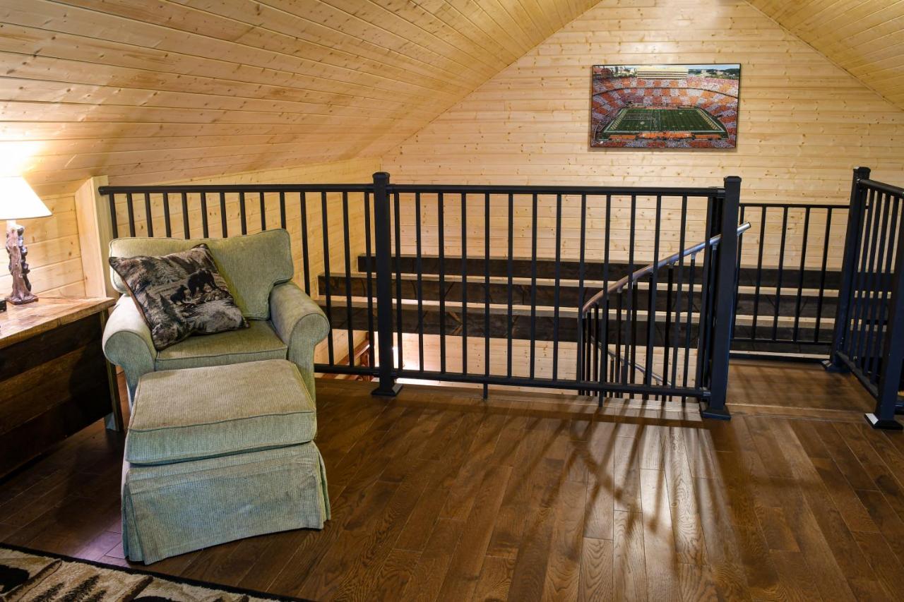 Вилла Gatlinburg - Honeymoon Hideaway Экстерьер фото